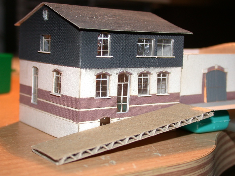 Eilgutschuppen