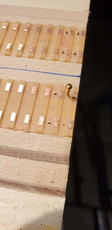 Messingstifte zur Steigerung der Festigkeit